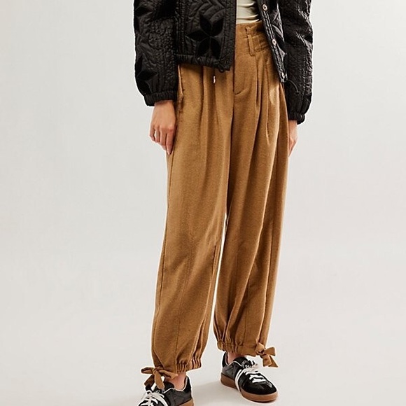 NWOT Every Day's a Dream tie pants by Free People in size XS